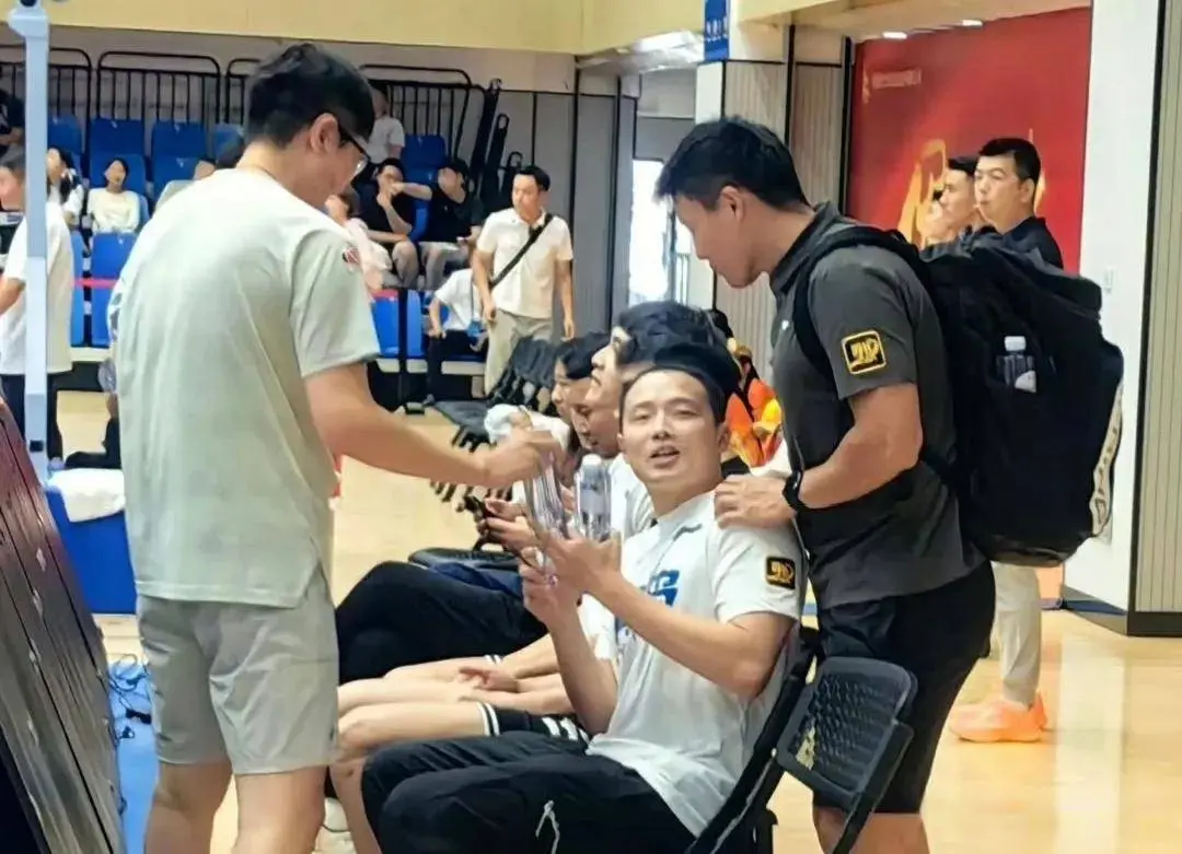 yid, 青岛陷入僵