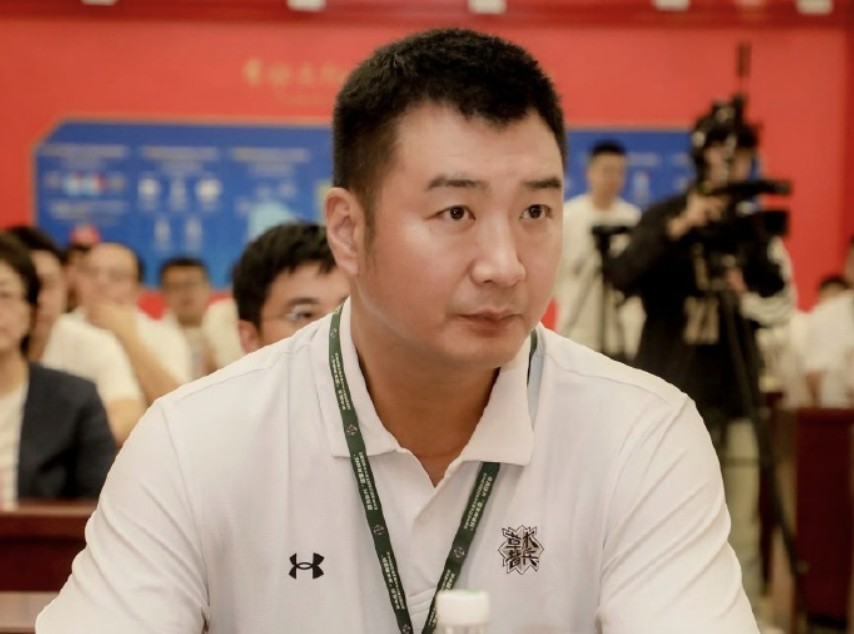 div, 筹建河南队