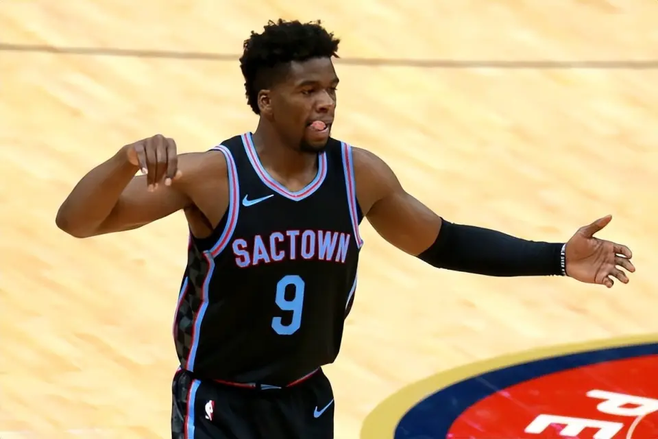 cn, 戴维斯总共, 他在上赛季 cn, 戴维斯总共, 他在上赛季