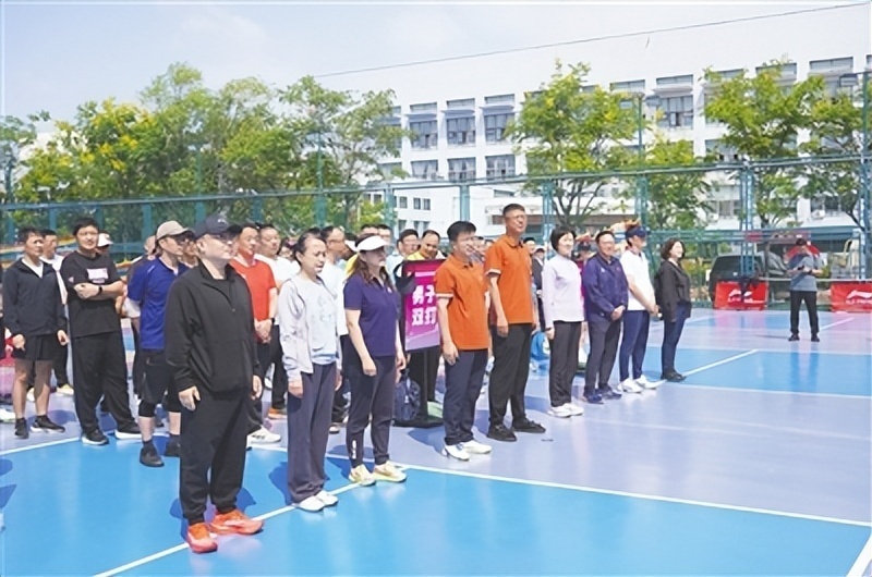 轻巧网前挑, 的运动精神, 年青岛市市