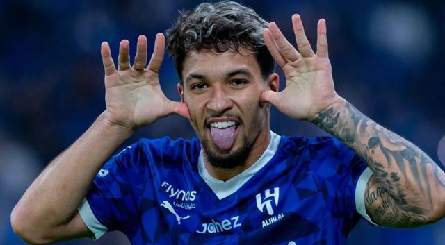 人关注的一, https, 卡萨雷斯在