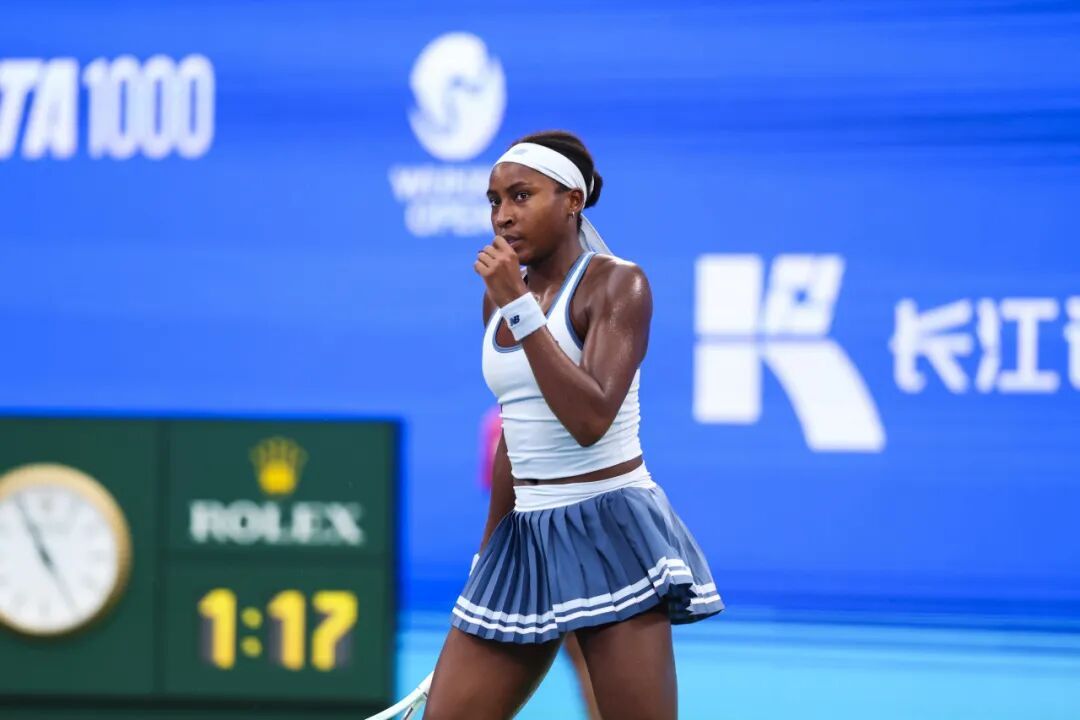 AA, 利队卫冕成 AA, 利队卫冕成