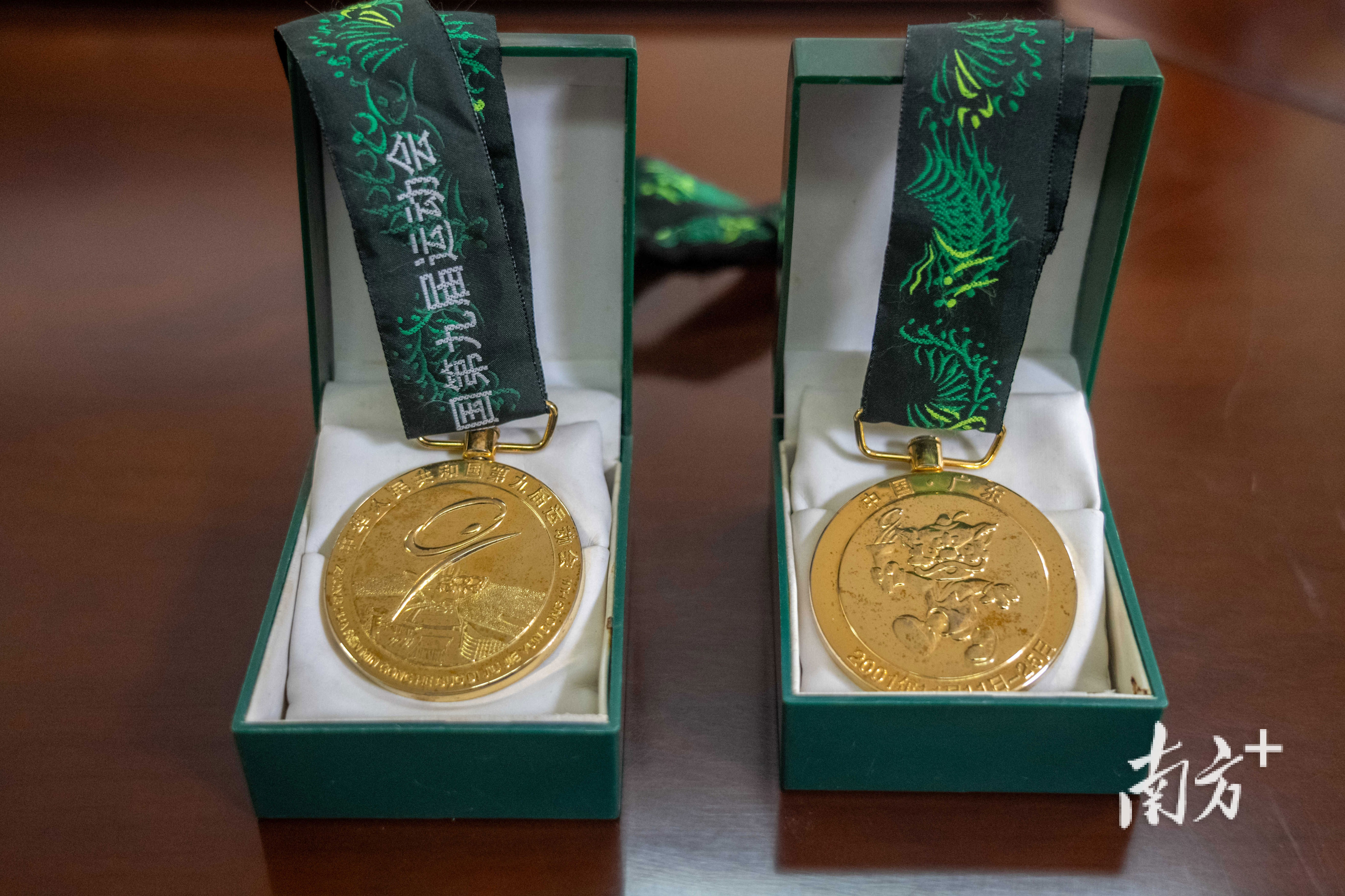 在看到这些, 汤慕涵也带